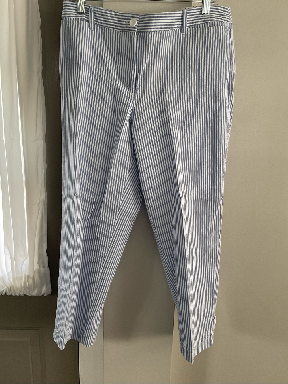 Talbots perfect crop pants seersucker size 10